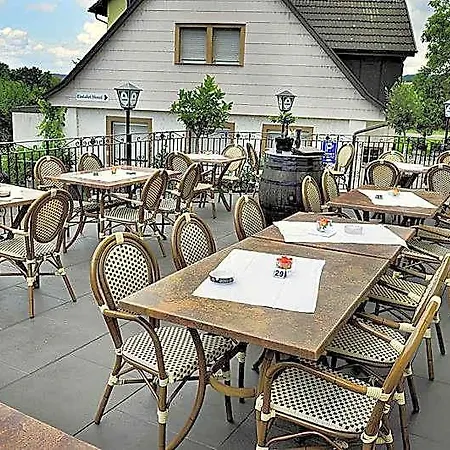 Tannenhof Отель Штайнен