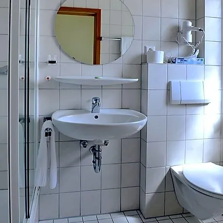 Отель Tannenhof Штайнен