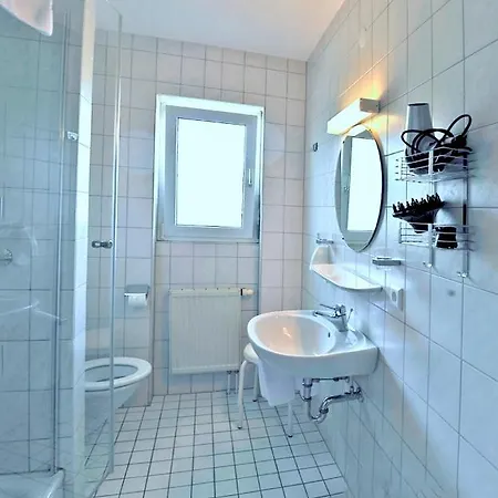 Отель Tannenhof 3*